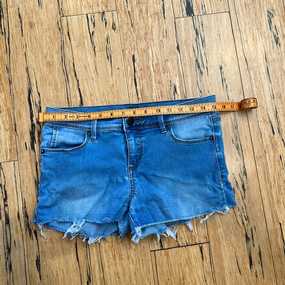 Free People cut off shorts - Picture 6 of 7
